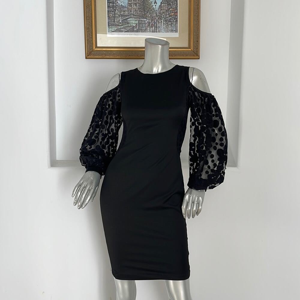 Katharine Kidd Balloon Lace Sleeve Cut Out Shoulder Black Dress Size 2
